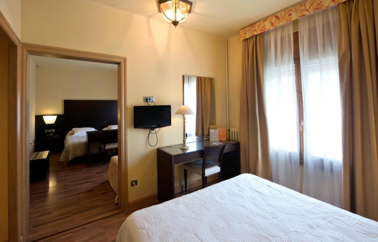 Hotel Restaurant Pessets & Spa Sort Dış mekan fotoğraf