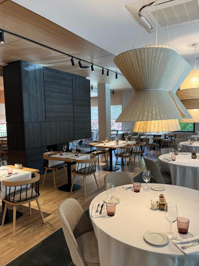 Hotel Restaurant Pessets & Spa Sort Dış mekan fotoğraf