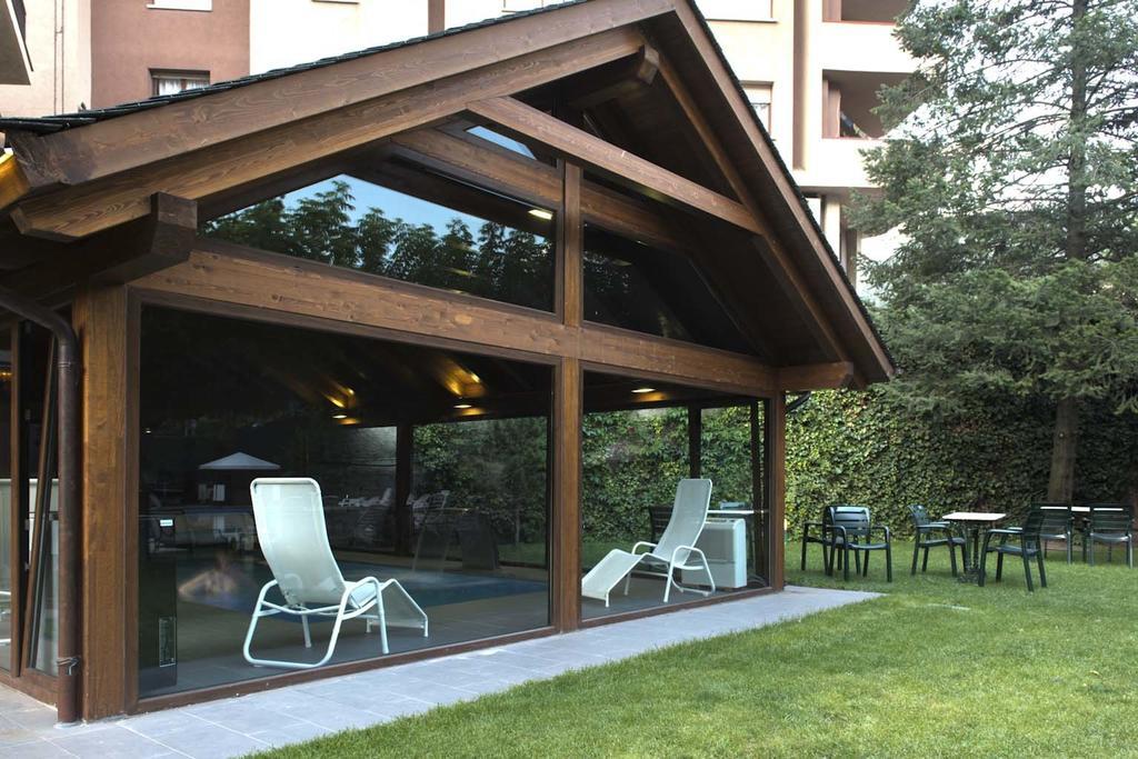 Hotel Restaurant Pessets & Spa Sort Dış mekan fotoğraf