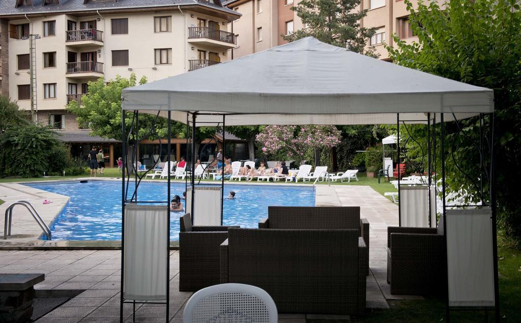 Hotel Restaurant Pessets & Spa Sort Dış mekan fotoğraf